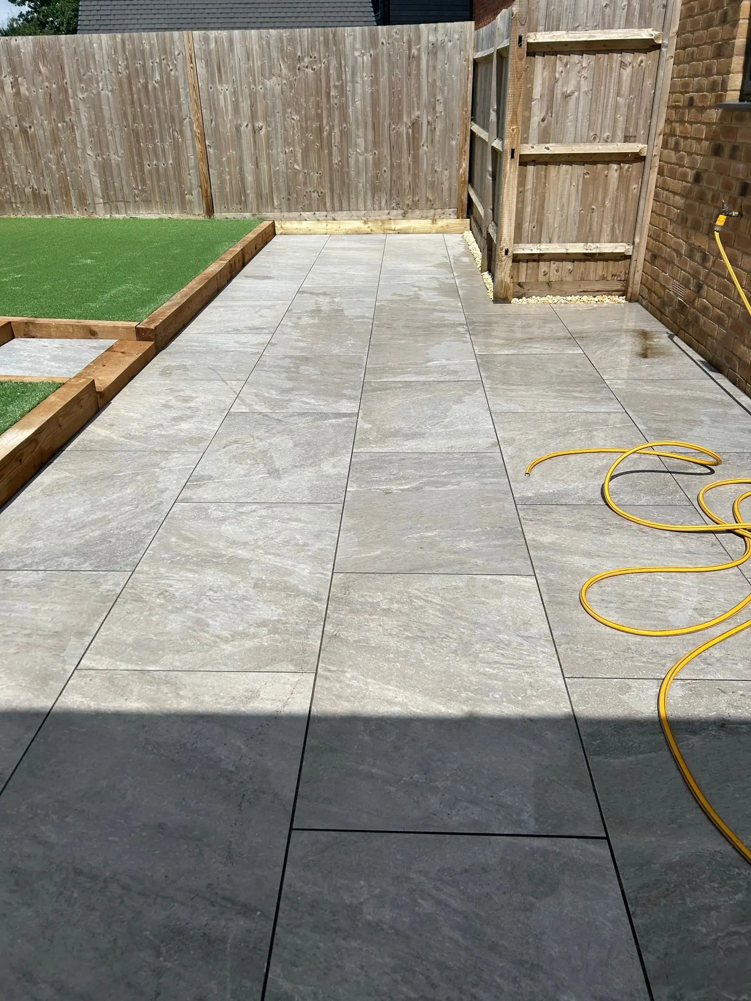 High-quality porcelain slabbing installation in Kent